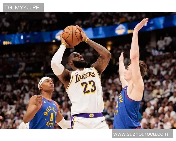 尼克斯与太阳经典对决回顾：历史瞬间与传奇球员的精彩碰撞